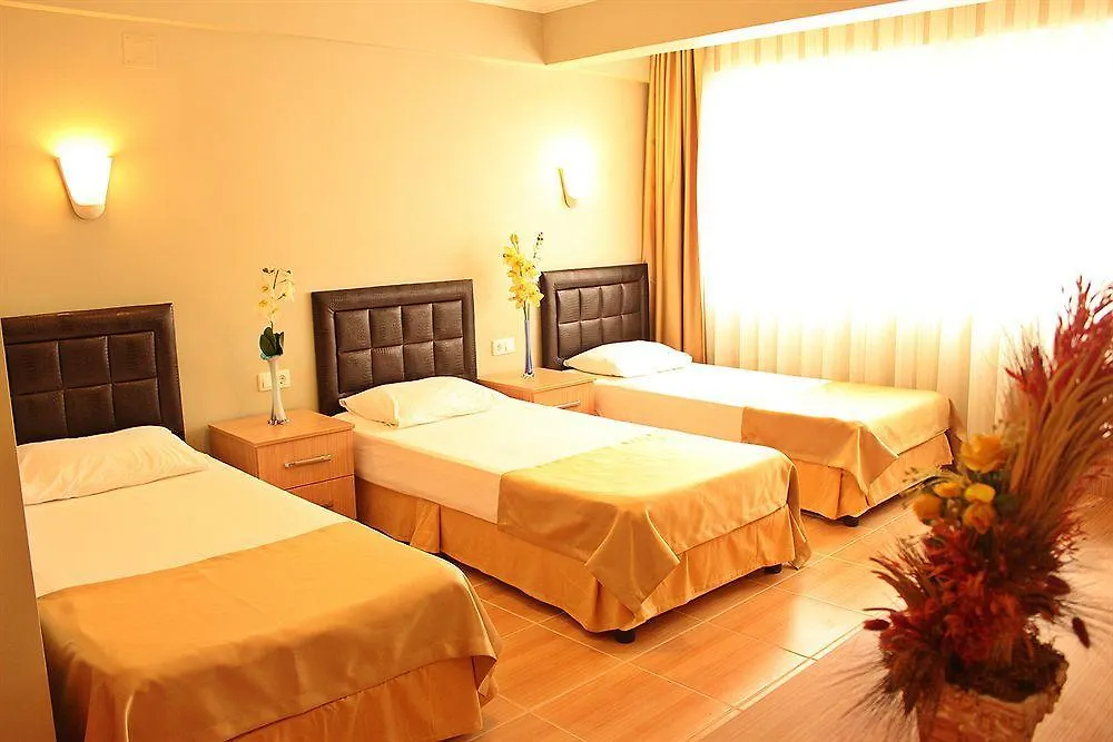 Hotel Dost Marmaris 2*,