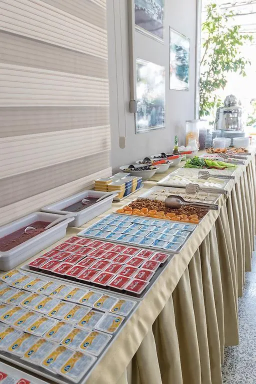 Hotel Dost Marmaris 2*,
