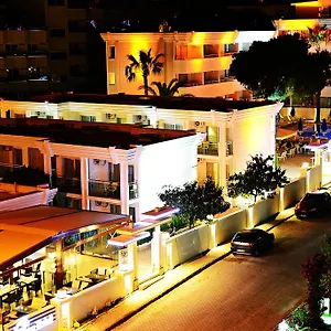 Oda ve Kahvaltı Banu Luxury, Marmaris