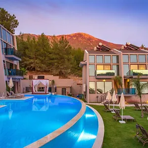 Отель Orka Cove Penthouse & Adults Only Олудениз